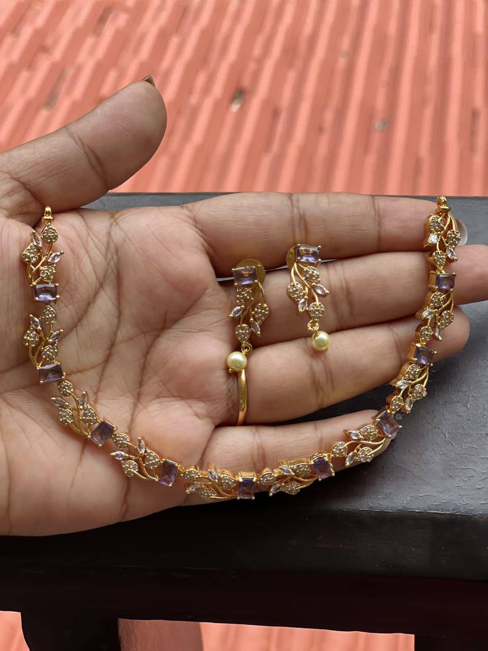 Leaflet AD necklace set