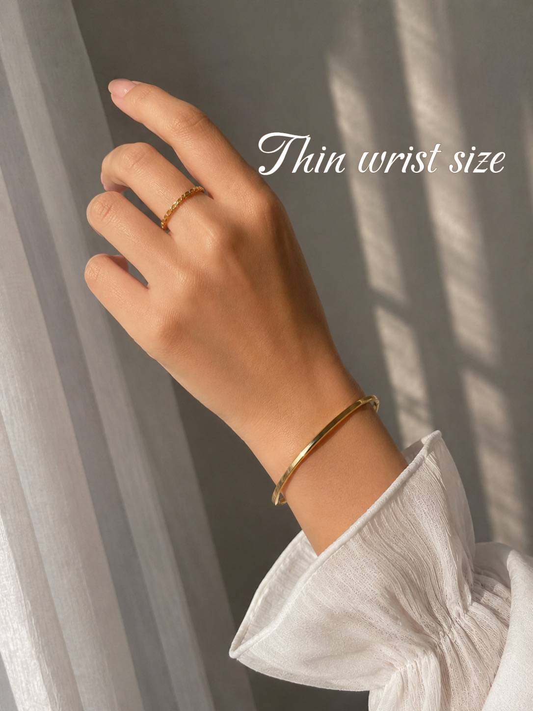 Baby bangle ( 5cm diameter )