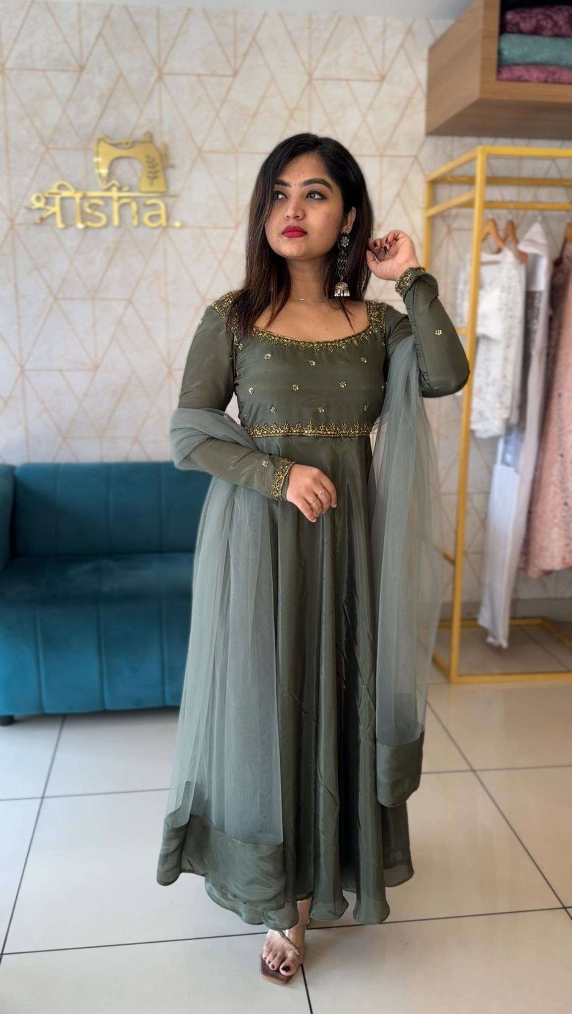 Crepe silk top and dhuppatta