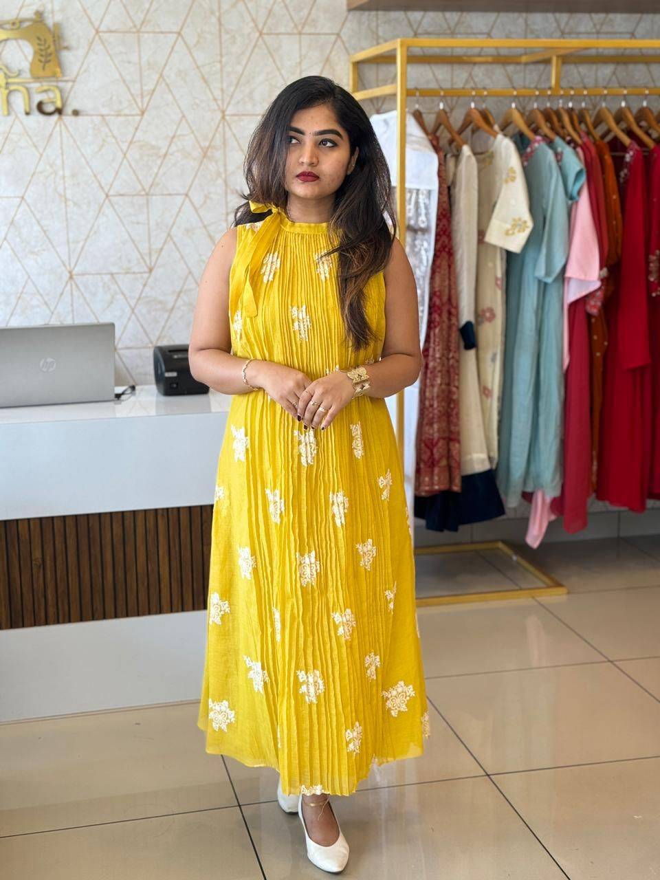 Yellow chandheri kurthi