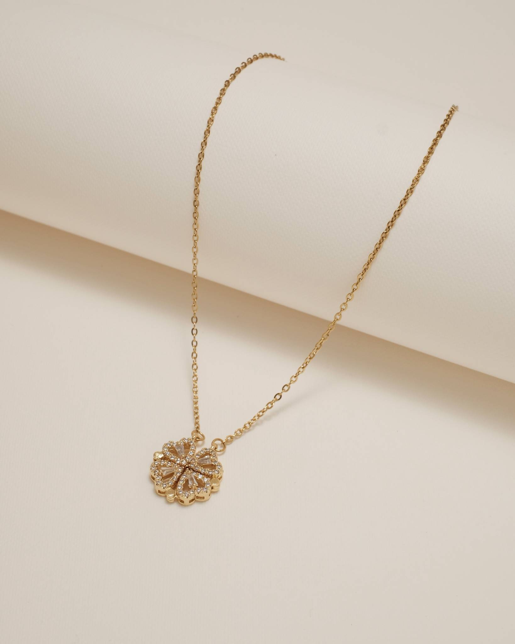 2 in 1 Magnetic Clover Heart Gold Necklace