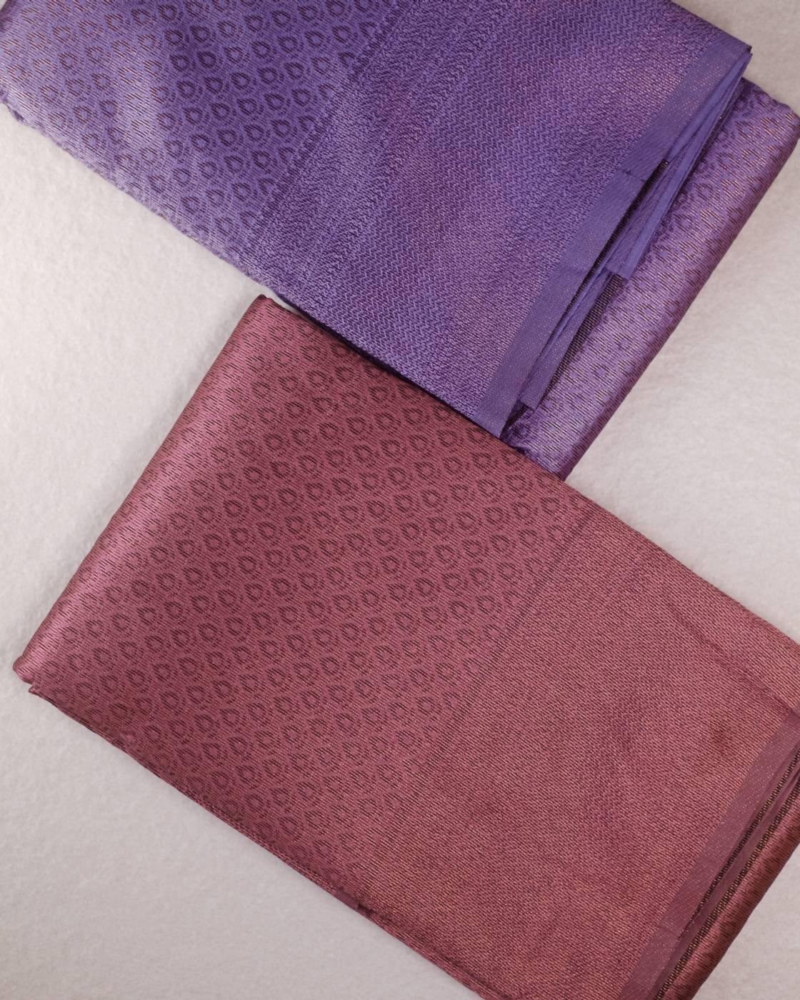 Semi soft silk saree in Purple shade with brocade pattern